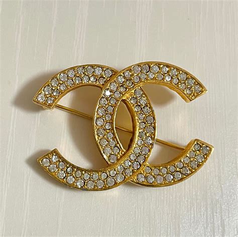 chanel brooch malaysia|Brooches .